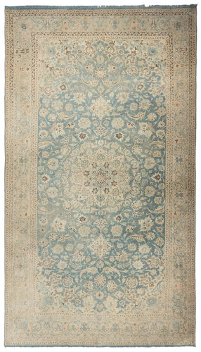 Old Distressed Persian Kashan 504x288cm